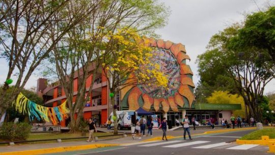 Convocatoria a becas para estudiar maestrías y doctorados en Costa Rica 2021
