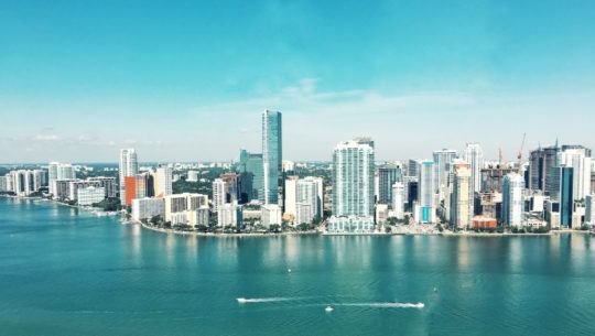 PBS, escuela de negocios guatemalteca, primera en abrir sede en Miami