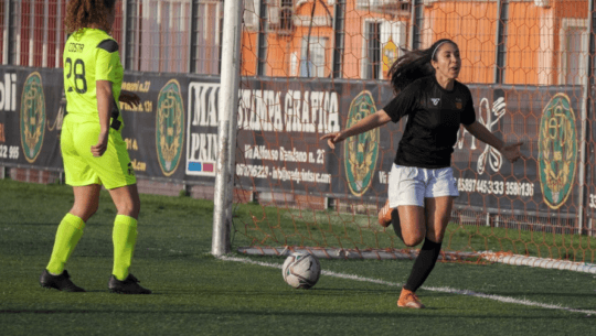 Ana Lucía Martínez anotó su tercer doblete consecutivo en la Serie B de Italia