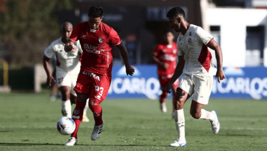 Gerardo Gordillo debutó con la Universidad Técnica de Cajamarca en Copa Sudamericana 2021