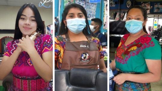 mujeres-guatemaltecas-destacan-profesion-barberia