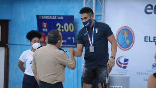 Edgar Pineda se colgó doble medalla en el Campeonato Panamericano Mayor 2021