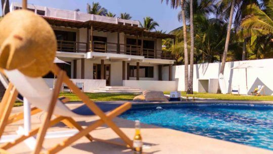 Guatemaltecos podrán vivir experiencia Cerveza Corona en casas de playa