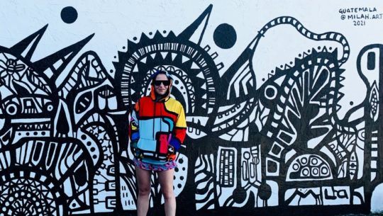 Marinés Lacayo, artista guatemalteca creó su primer mural internacional en el Museo del Graffiti