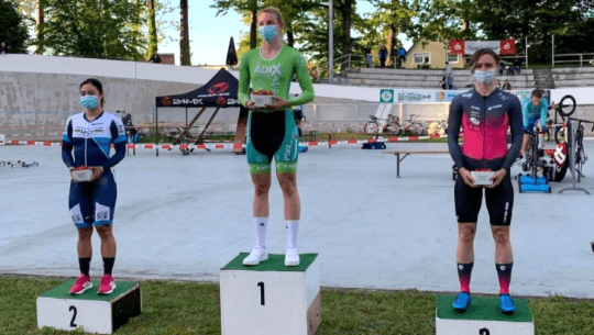Nicole Hacohen ganó dos medallas en el GP 4 Bahnen-Tournee de Singen 2021 en Alemania