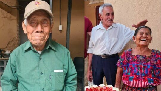 Abuelitos heladeros ofrecen canastas navideñas para la temporada 2021