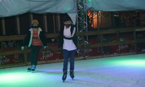 Apertura de la pista de hielo del Festival Navideño de Mixco