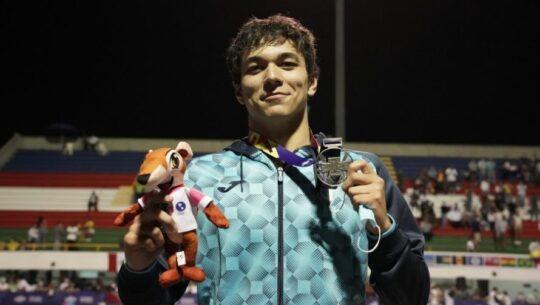 Roberto Bonilla se quedó con la plata en los I Juegos Panamericanos Junior de Cali-Valle 2021 (1)
