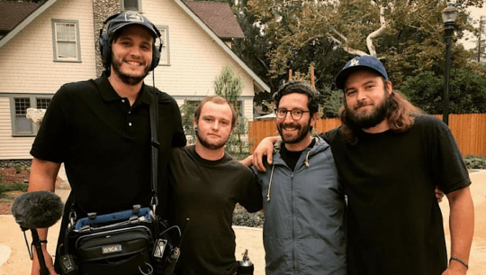 Alejandro y sus compañeros