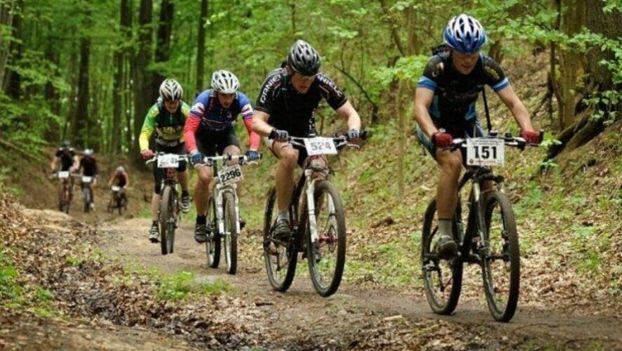 Carrera MTB entre volcanes de San Juan Alotenango, Sacatep&eacute;quez | Febrero 2022