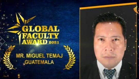 Miguel Temaj, el maestro guatemalteco galardonado en el Global Faculty Award 2021