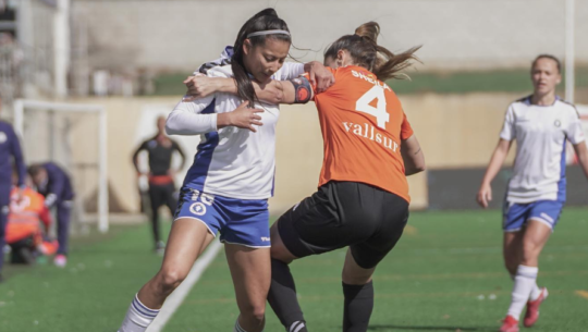 Andrea Álvarez y María Monterroso anotaron con sus equipos en España, marzo 2022