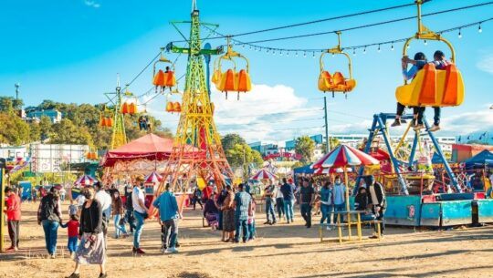 Parque de diversiones móvil Esquilandia en San José Pinula