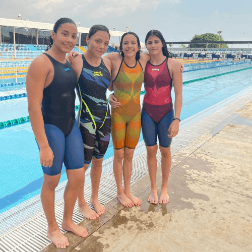 record juvenil relevos