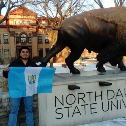 Convocatoria para profesores guatemaltecos a postularse a becas Fulbright Laspau 2023