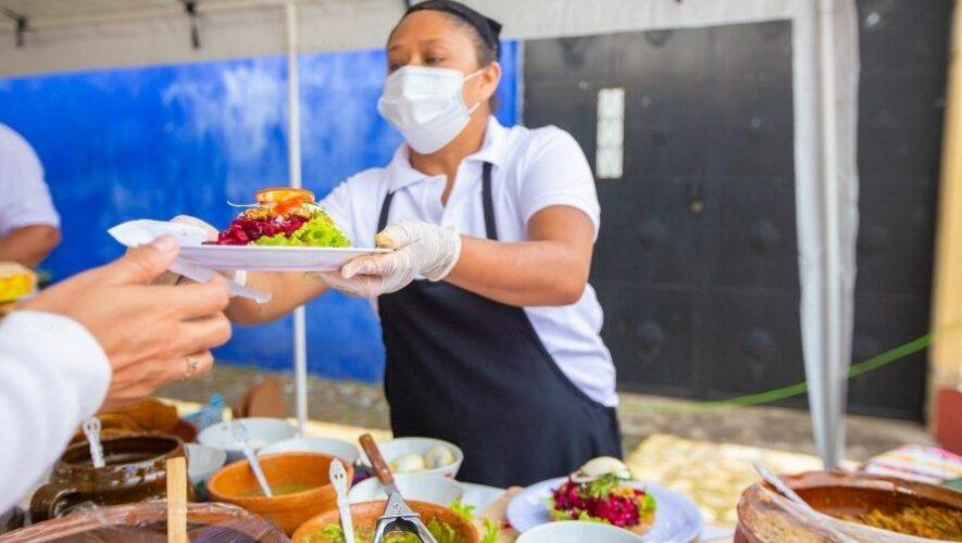 Gastronom&iacute;a guatemalteca y artesan&iacute;as en San Juan del Obispo, Antigua Guatemala | Abril 2022