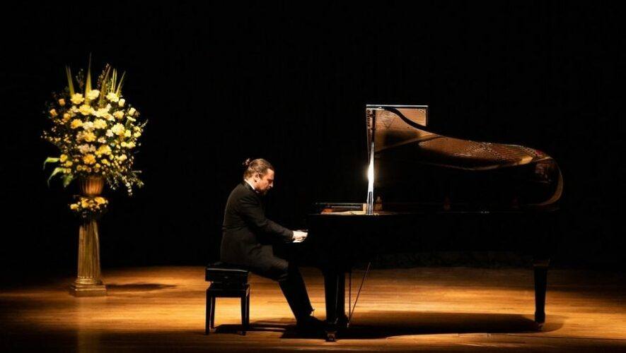 Concierto de piano gratuito en Antigua Guatemala | Mayo 2022
