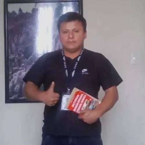 Pedro Perebal ofrece cursos de idiomas para Guatemala