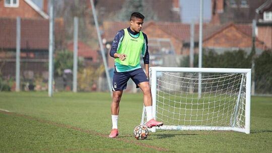 Promesas del fútbol guatemalteco que juegan en el extranjero 2022