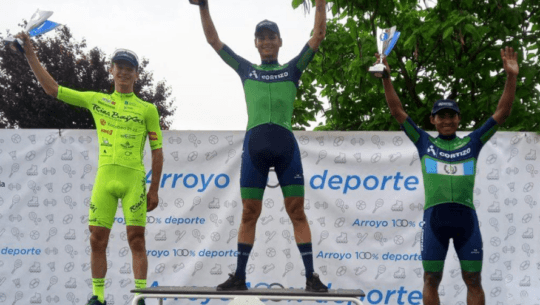 Sergio Chumil sumó otro podio con Aluminios Cortizo en carrera en Valladolid