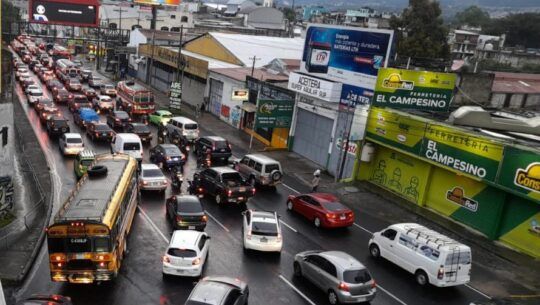 Camino al reversible Villa Nueva