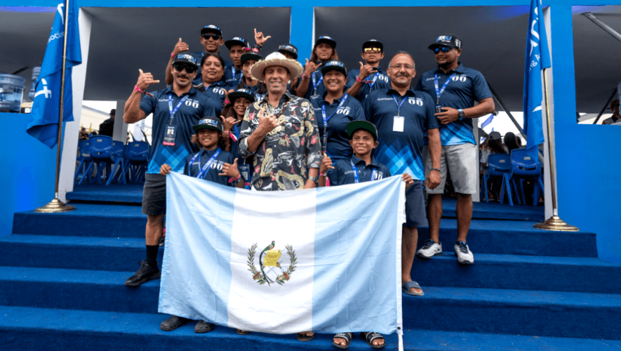 Niños y jóvenes guatemaltecos demostraron su talento en el Mundial Juvenil de Surf 2022
