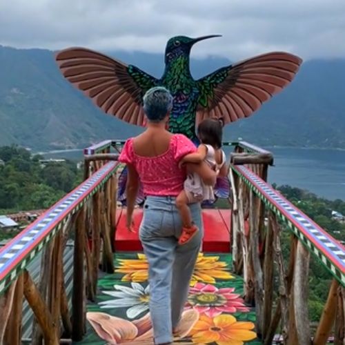 Tiktoker mexicana se encuentra conociendo lugares turísticos de Guatemala