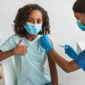 Guatemala recibirá un nuevo cargamento de vacunas Moderna para niños, julio 2022 