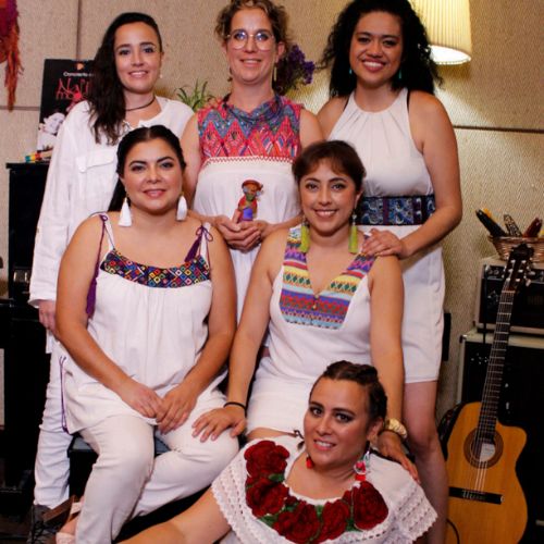 Na’ik Madera, un grupo musical conformado por mujeres guatemaltecas