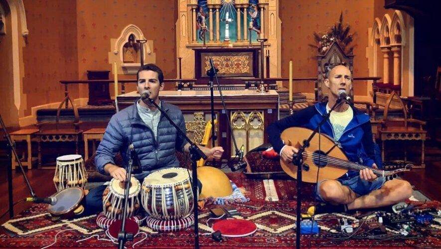 Cursos gratuitos de Meditaci&oacute;n, M&uacute;sica y Mantras en la Ciudad de Guatemala | Octubre 2022
