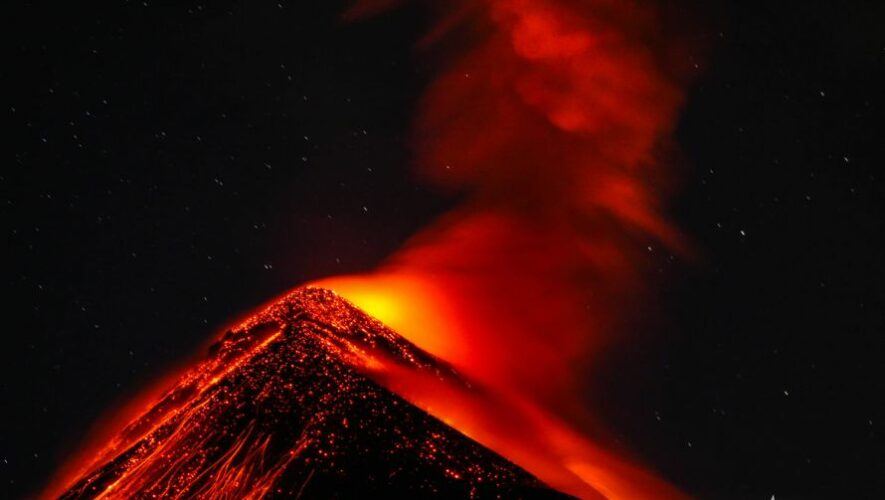 Noche en el Volc&aacute;n de Acatenango | Octubre 2022