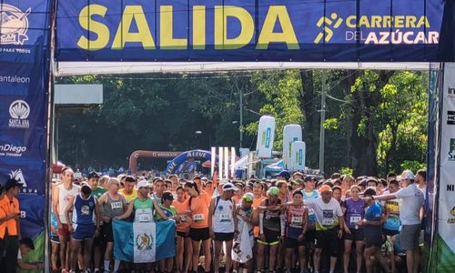 Competidores en la 35 edición de la Carrera del Azúcar 2022