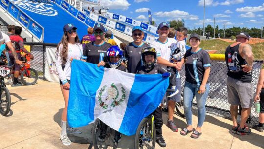Guatemala sobresalió con 9 medallas en el USA BMX Gator Nationals 2022