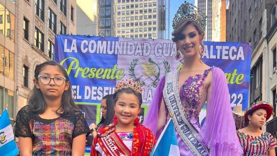 Ivana Batchelor participó en el Gran Desfile de la Hispanidad 2022 en Nueva York