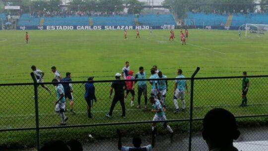 Javier Estrada marcó uno de los mejores goles del 2022 en Concacaf, según Diario AS