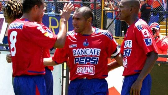 Juan Carlos Plata es uno de los máximos goleadores de la primera década del Siglo 21 1