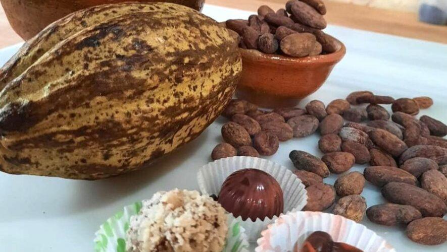 Taller de Chocolate del Festival de las Flores en Antigua Guatemala | Noviembre 2022