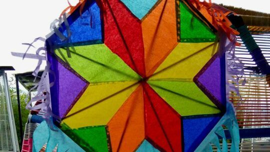 Taller de barriletes para niños en Alta Verapaz Octubre 2022