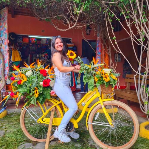 Entre Volcanes, un Mercado de Artesanías en Antigua Guatemala