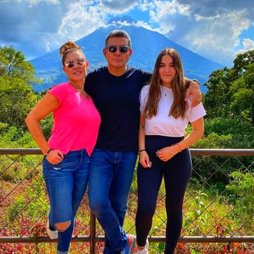 Héctor Sandarti se encuentra disfrutando de unas vacaciones en Guatemala