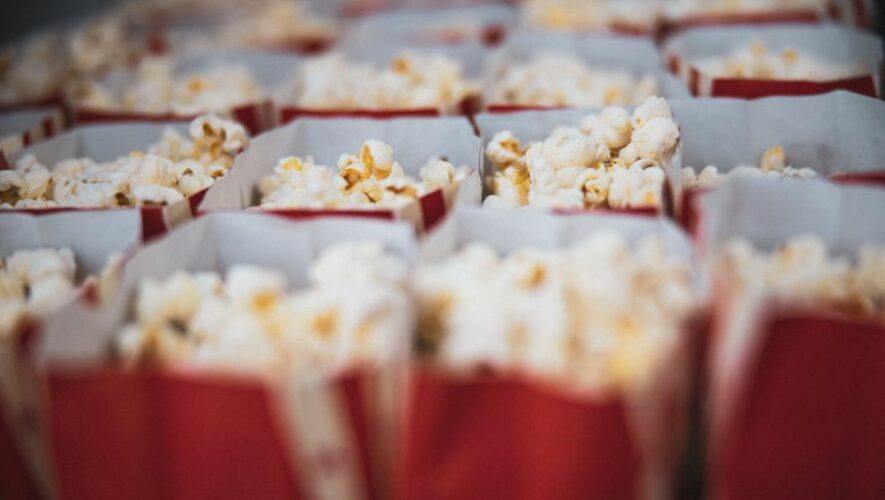 Marat&oacute;n de pel&iacute;culas navide&ntilde;as en La Resortera | Diciembre 2022
