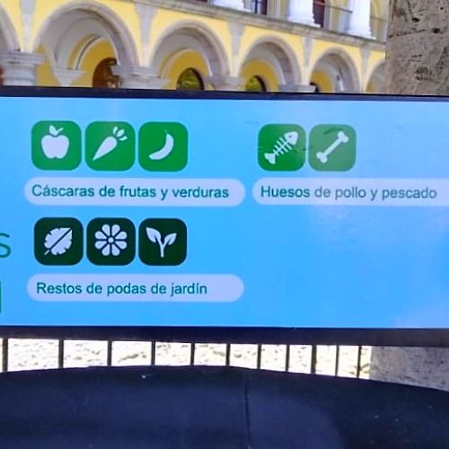 3 parques de Antigua Guatemala cuentan con nuevos contenedores para el reciclaje, enero 2023 - copia