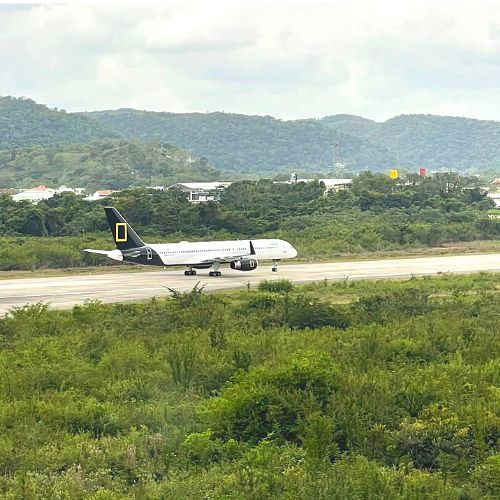 Avión de National Geographic arribó en Petén 2023