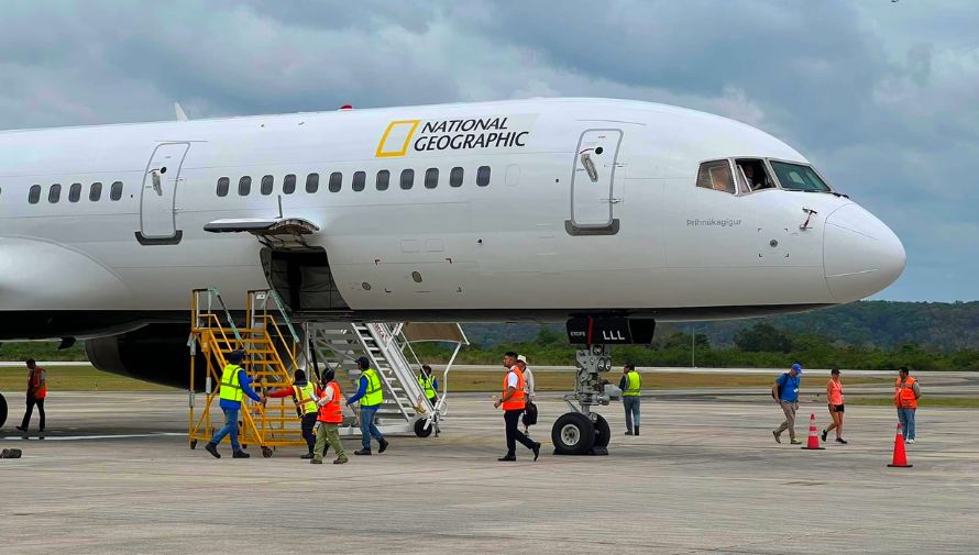 Avión de National Geographic arribó en Petén Febrero 2023