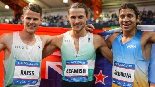 Luis Grijalva destacó con segundo lugar e impuso récord nacional en el Millrose Games 2023
