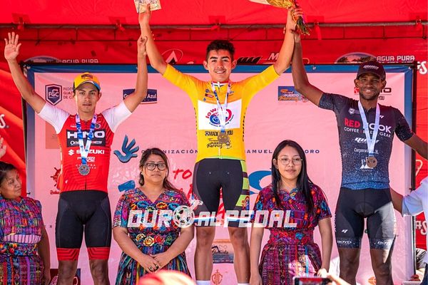 podio tour por la paz