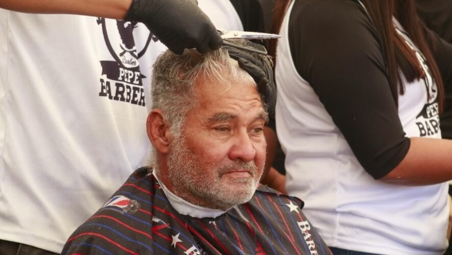 Así fue el maratón de cortes de cabello gratuito en Plaza de la Constitución de Pepe
