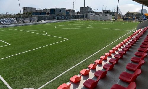 Cancha deportiva del Parque La Paz