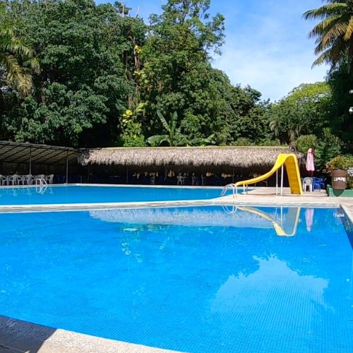 El único safari con piscina en Guatemala