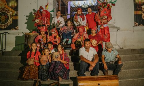 Danza las Guacamayas grupo de danzantes